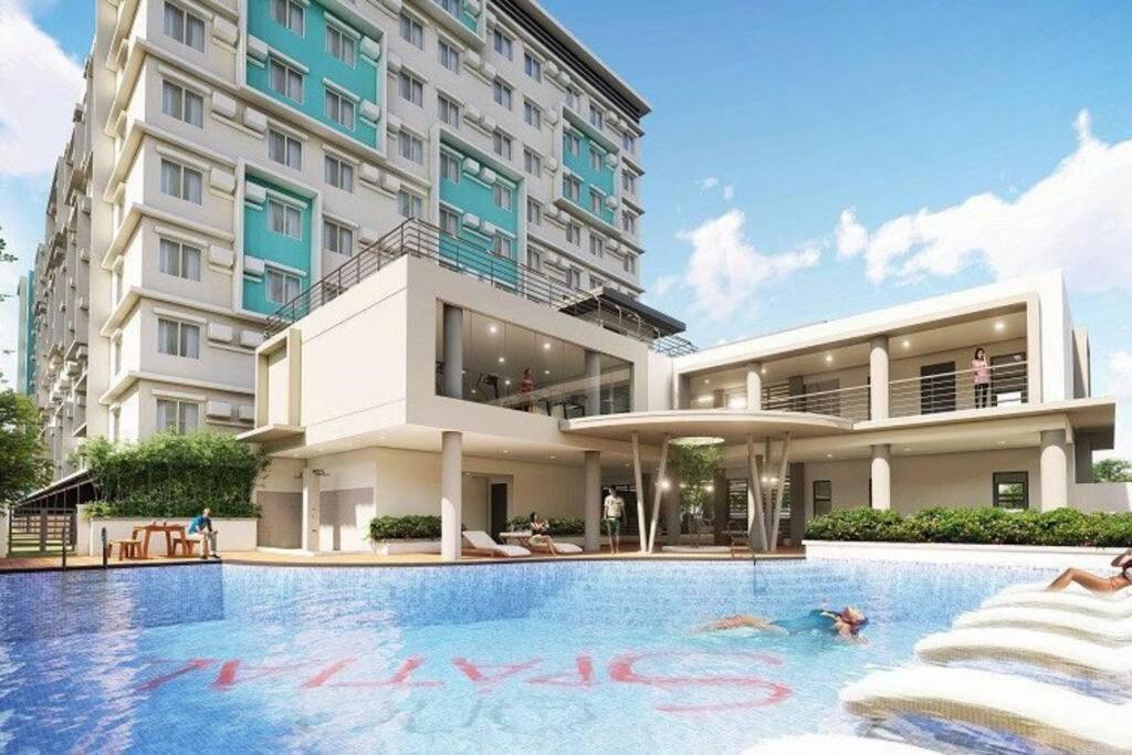 Spacious 2 Bedroom 42Sqm Condo Unit Iloilo Esterno foto